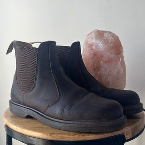 Dr. Martens 2976 dark brown Crazyhorse Leather Chelsea boot 10M 11W